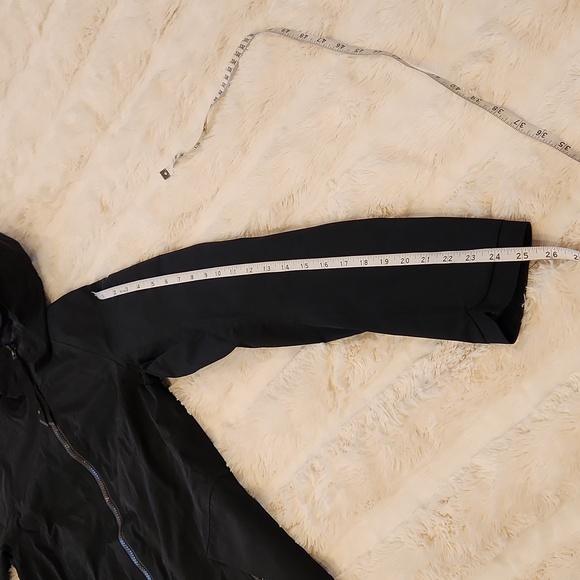 Lululemon Definitely Raining Jacken in Black size 6 new no tag - Picture 17 of 17